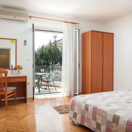 Cvjetni Dvori Appartement Makarska