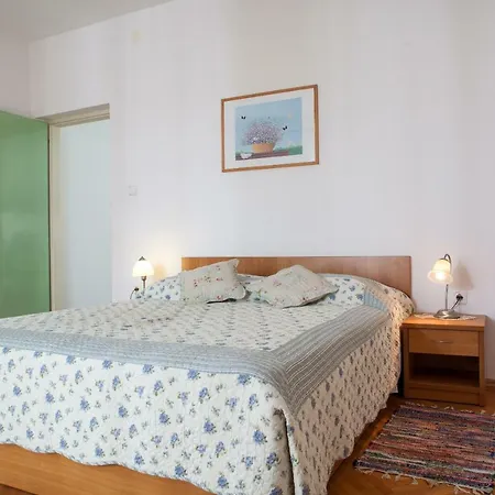 Cvjetni Dvori Appartement